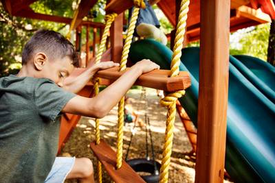 Woodplay playset Lion's Den A climbing and slides